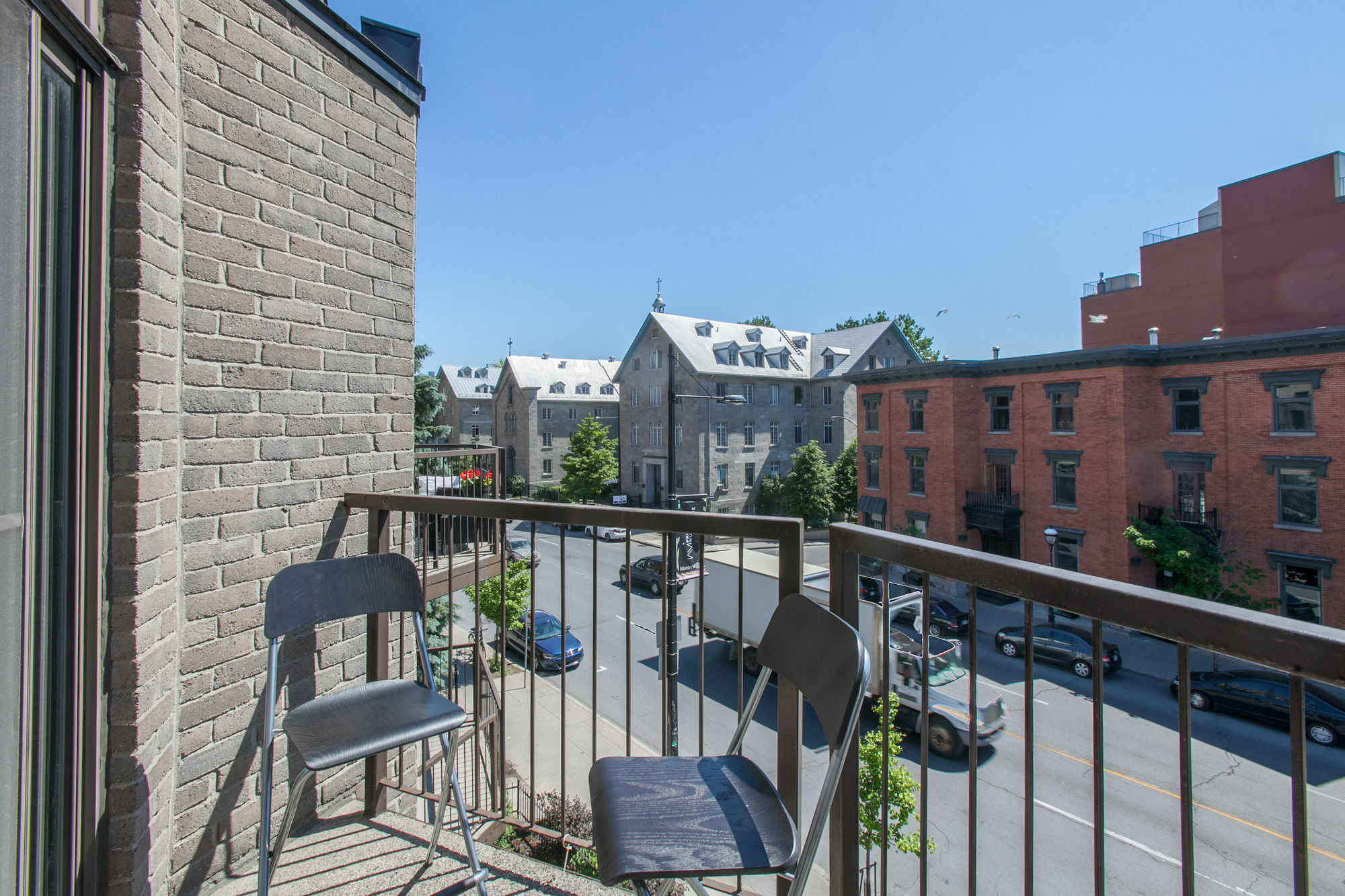 Lmvr - The Sherbrooke Montreal Exterior photo