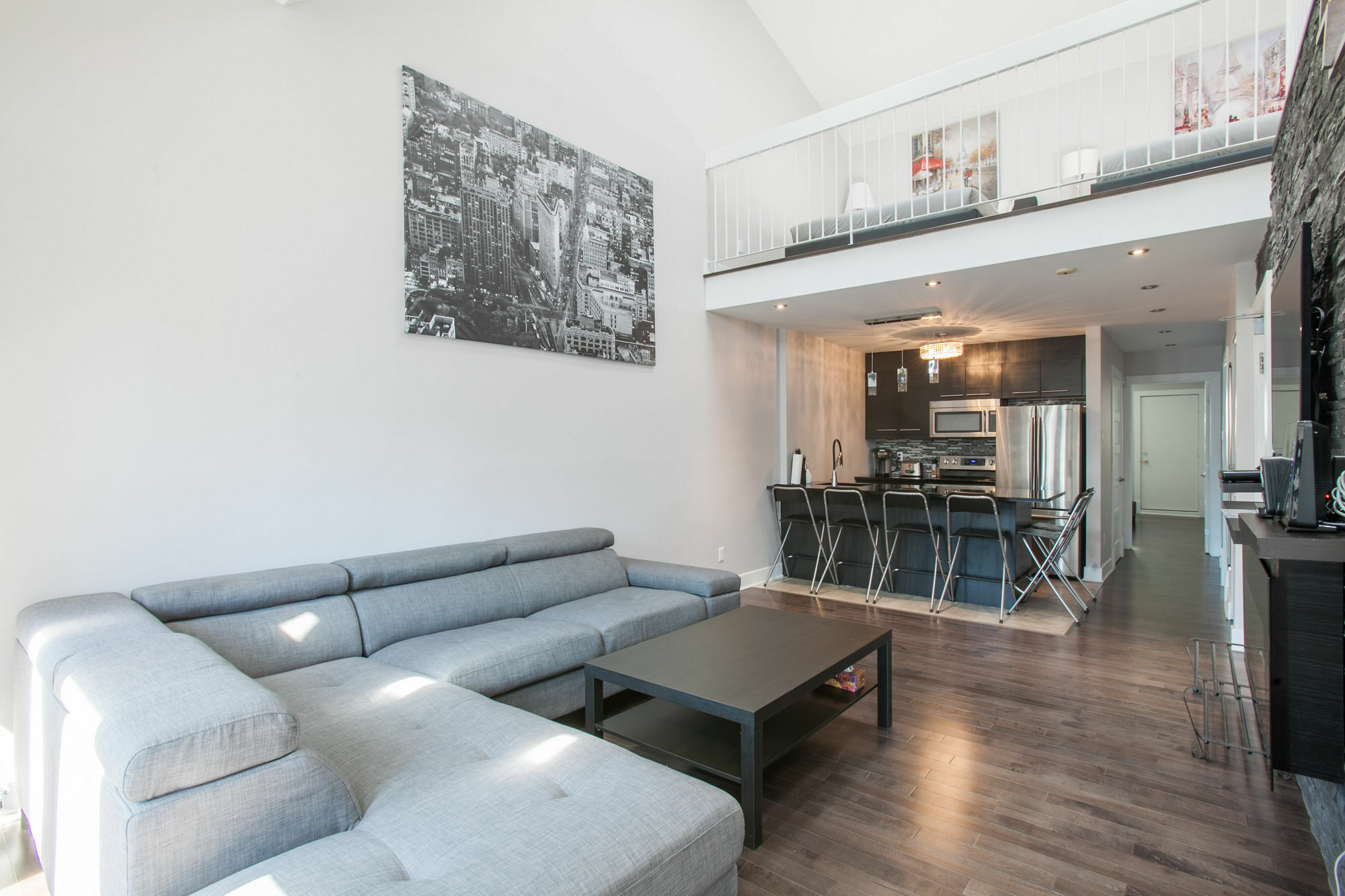 Lmvr - The Sherbrooke Montreal Exterior photo