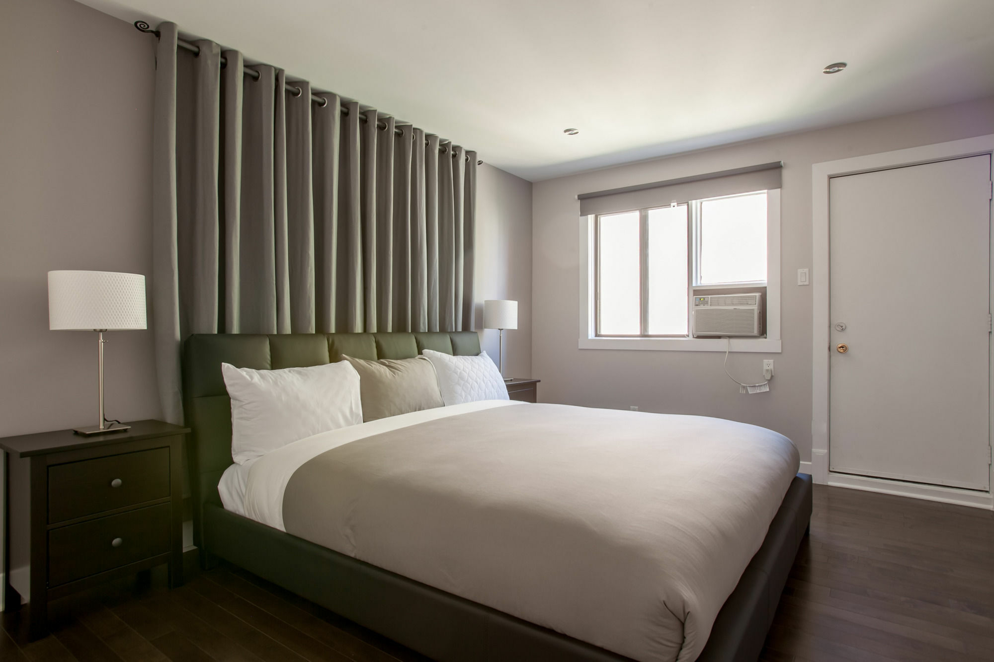 Lmvr - The Sherbrooke Montreal Exterior photo
